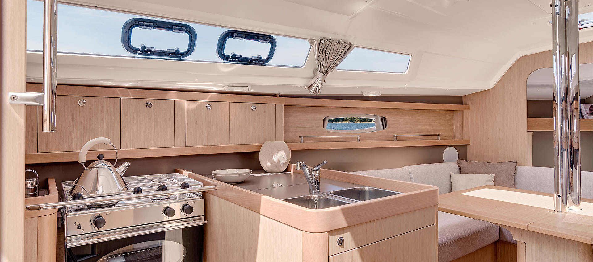 Oceanis 31