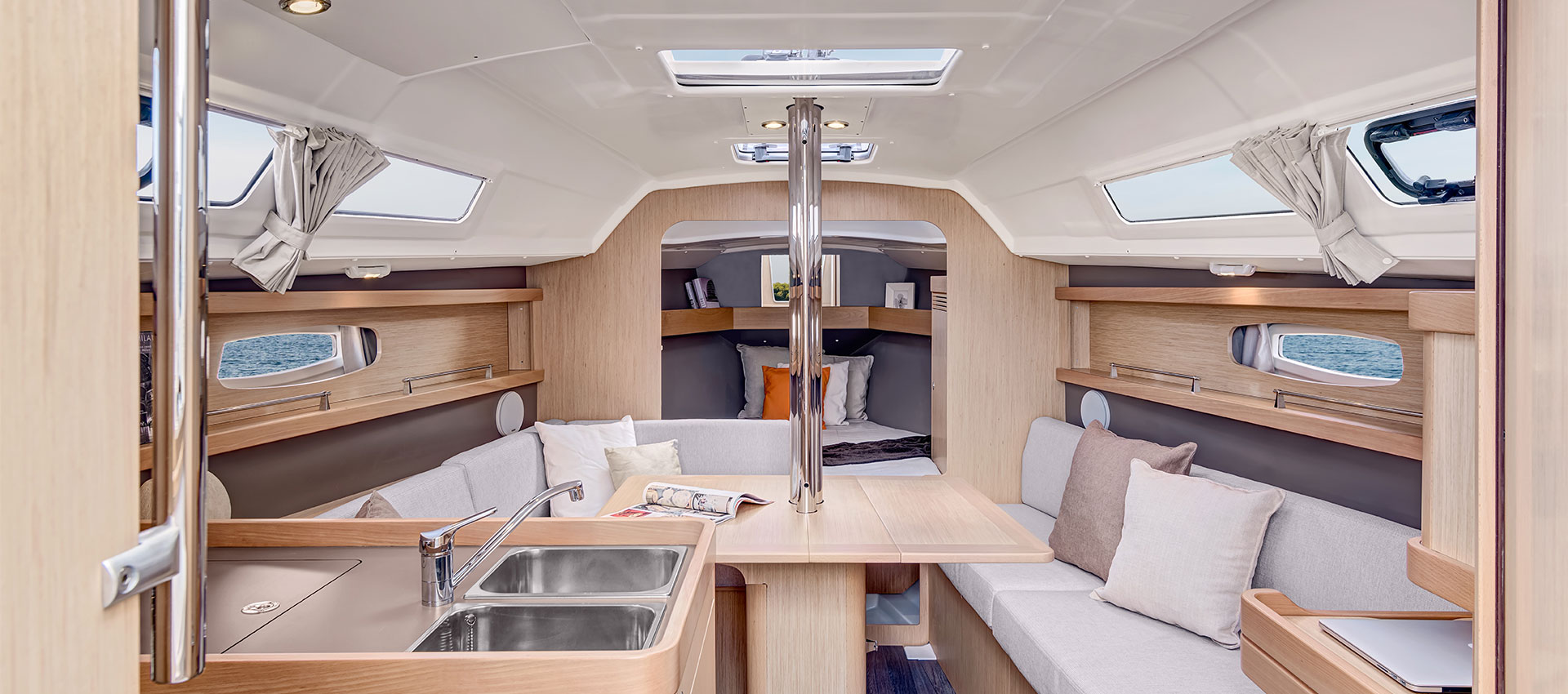 Oceanis 31