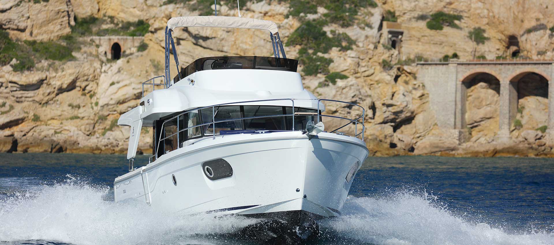 Swift Trawler 35