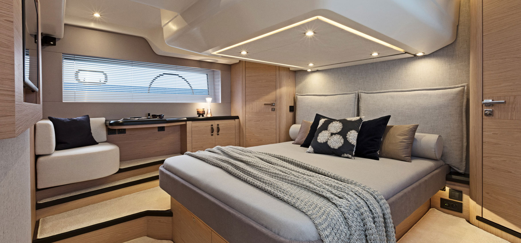 Monte Carlo 52