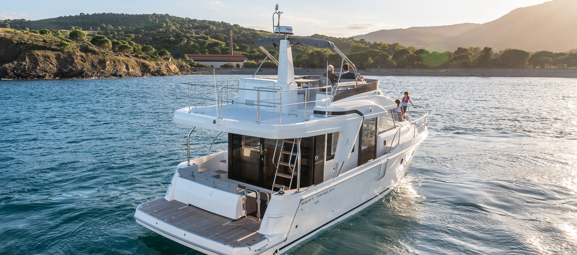 Swift Trawler 41 Fly