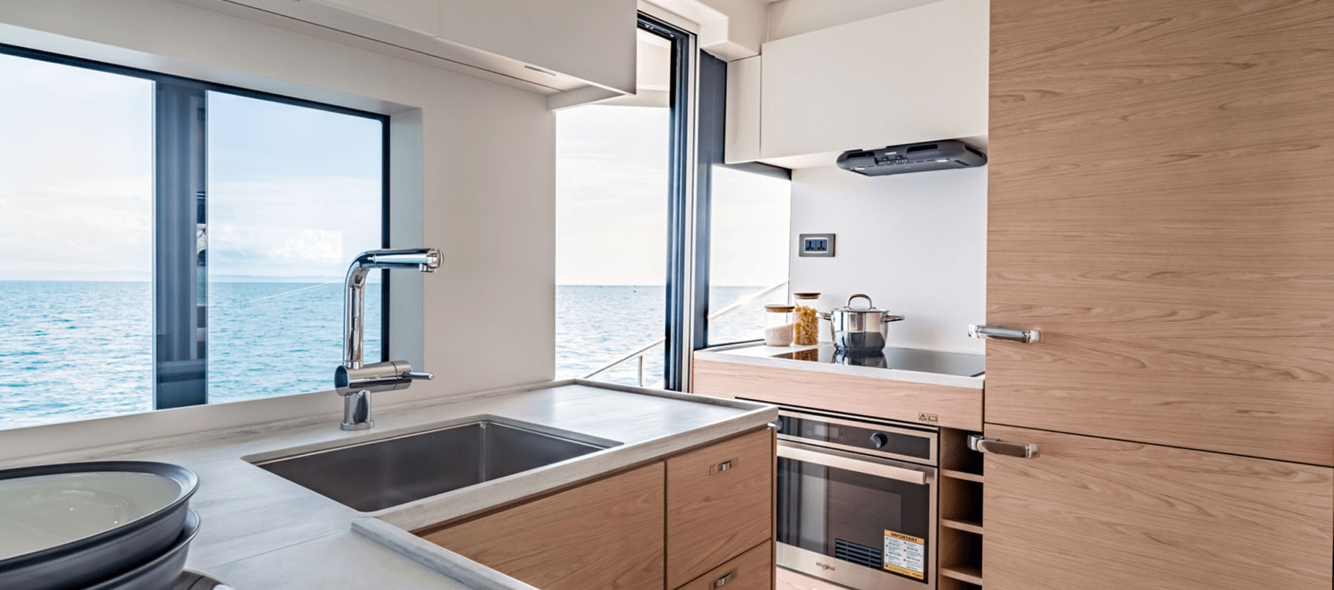 grand-trawler62_innen3 Beneteau Grand Trawler 62