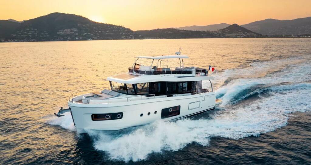 Reise-Raum-Schiff par excellence: Der neue SWIFT TRAWLER 54