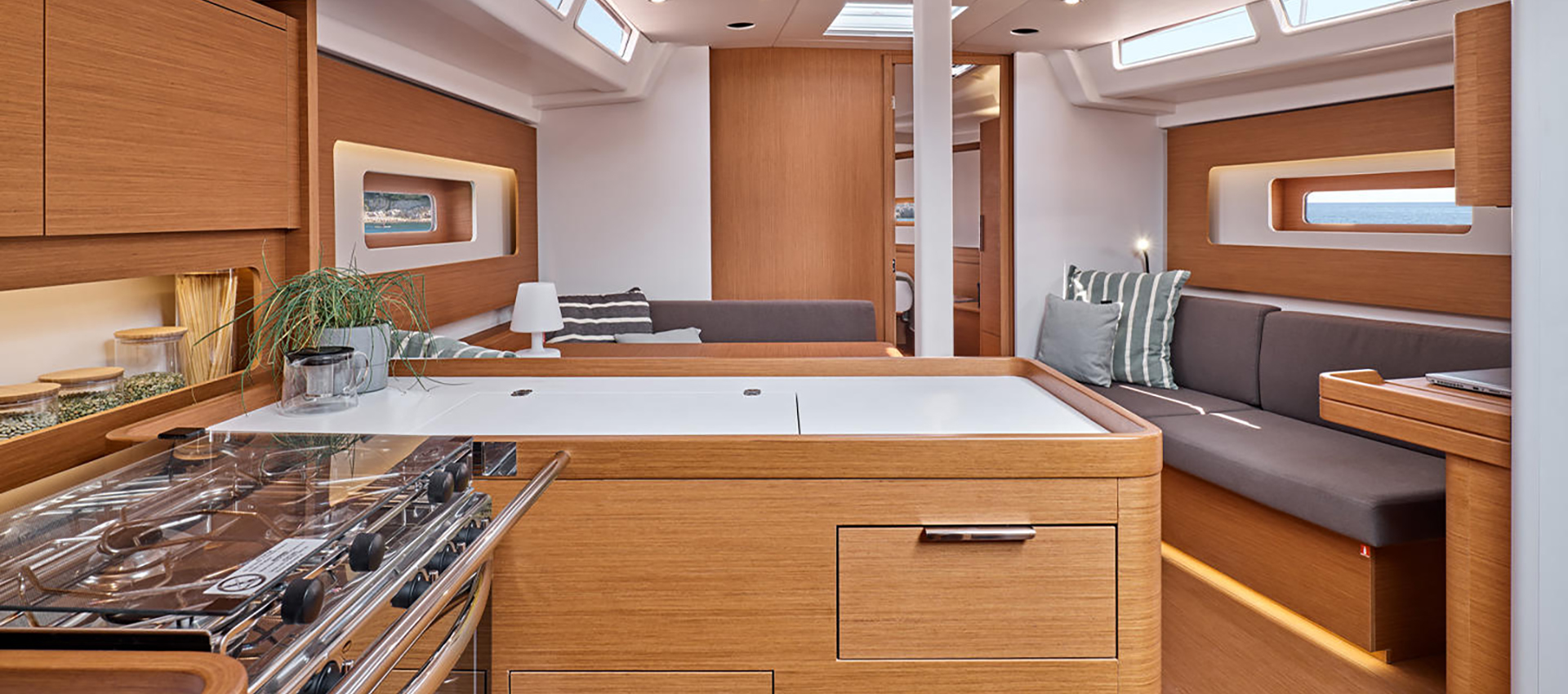 Beneteau First 44