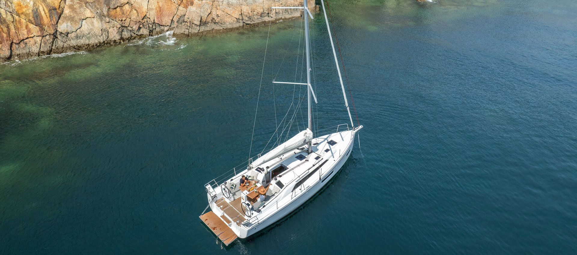 Beneteau Oceanis 37.1