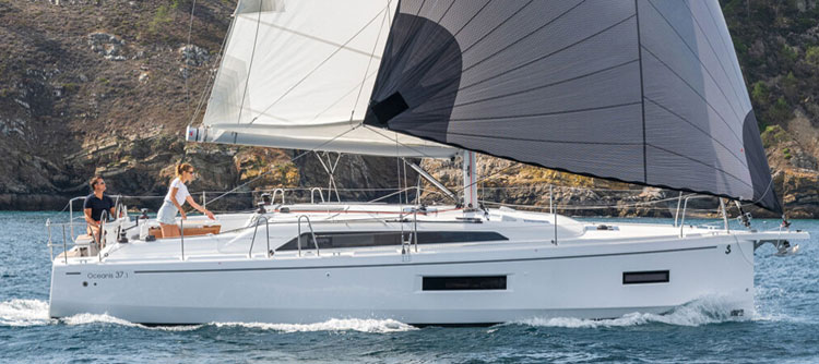 Beneteau Oceanis 37.1