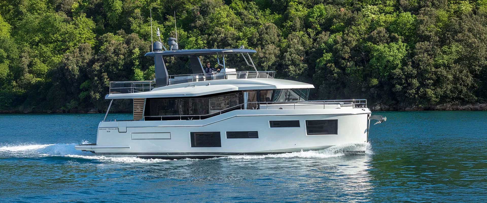 grand-trawler-63_merkmale-2