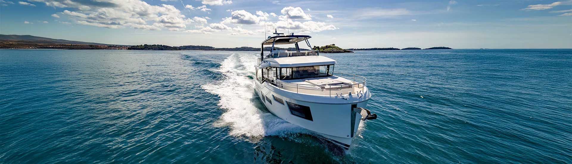 grand-trawlet-63_header