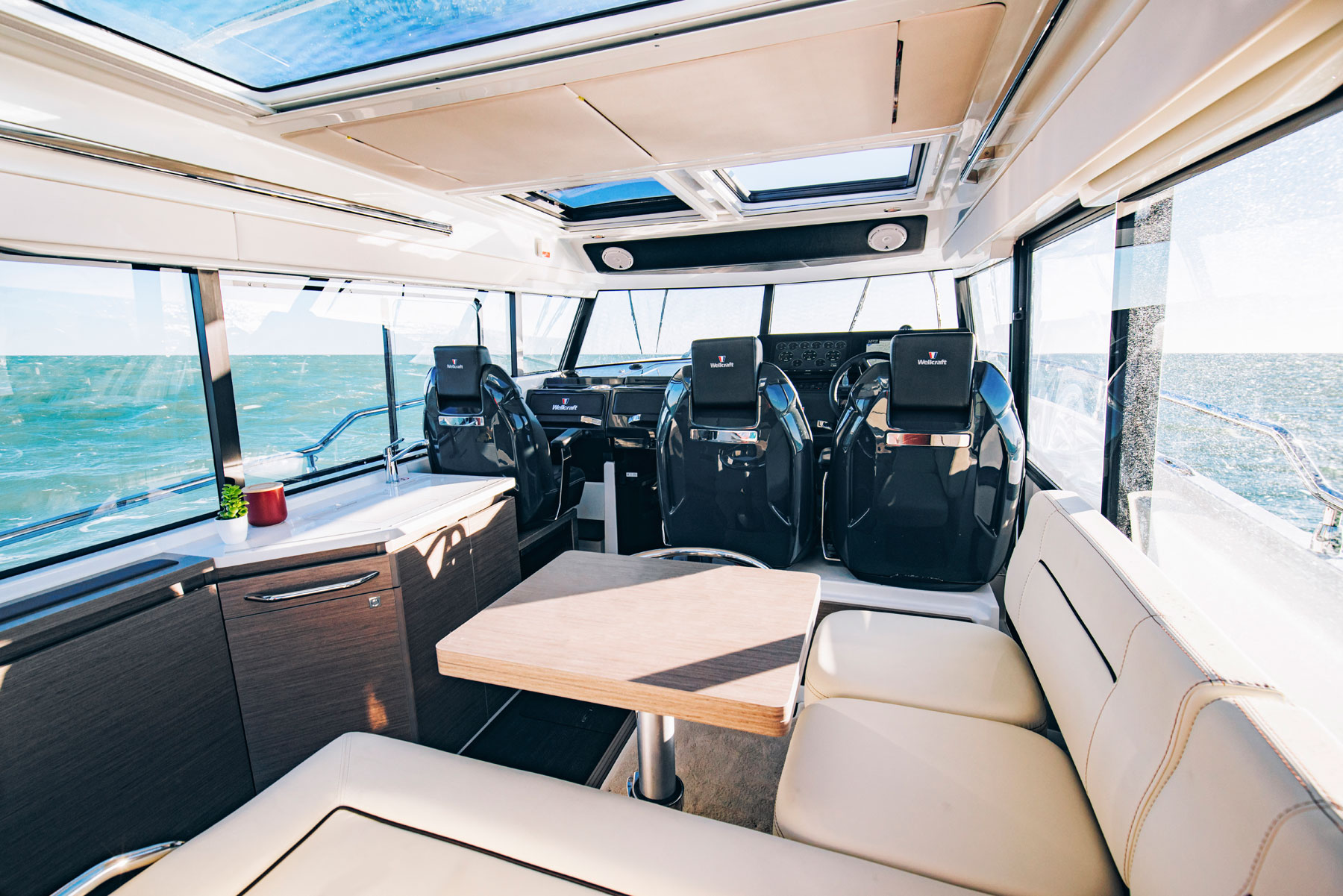 Wellcraft Explorer 38