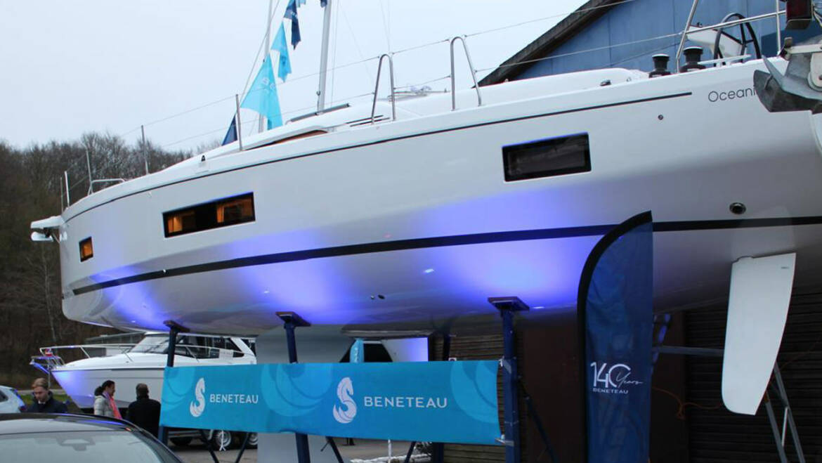 Weihnachtsstimmung, Glühwein und tolle Boote