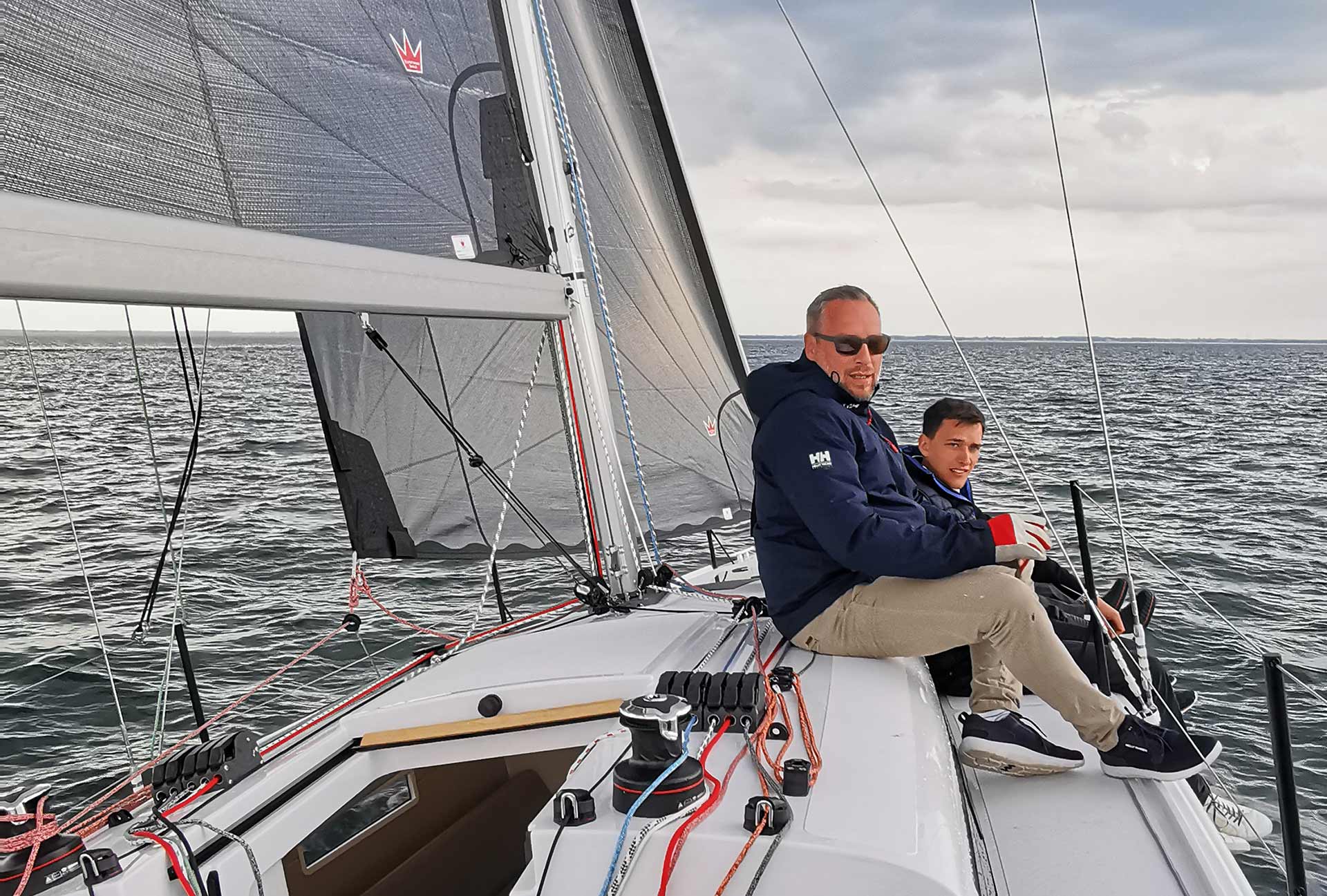 Gary ist leidenschaftlicher Segler, Berufstaucher & Profi-Broker