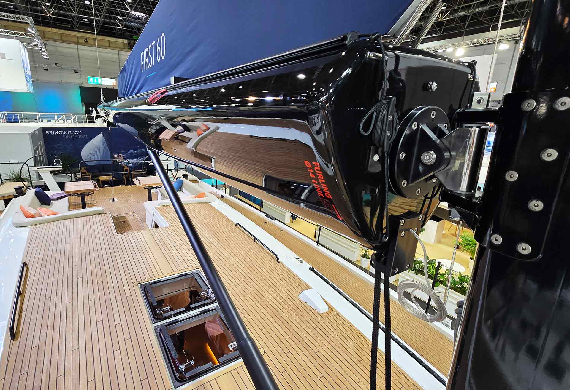 Details der First 60