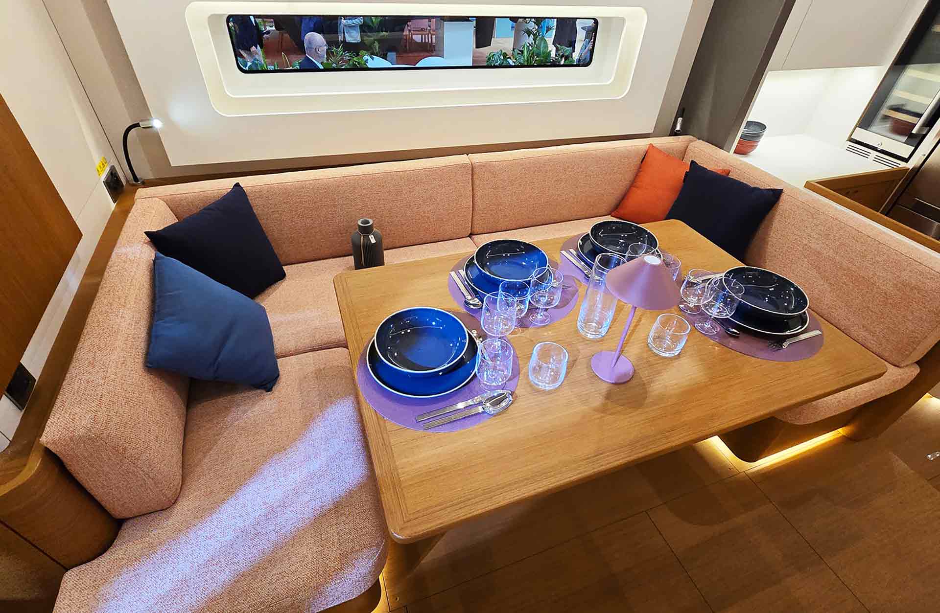 Die Dinette der FIRST 60