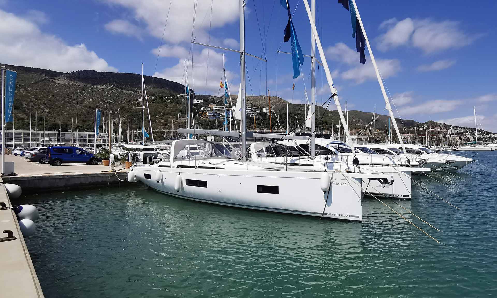 Für Sie am Steg: Die großen BENETEAU zum Testen!