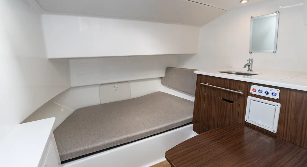 Flyer-30-interior-19.jpg