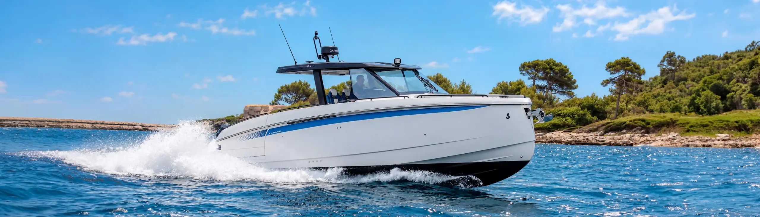 motor-yacht-gran-turismo-40-open-3840x1100.jpg