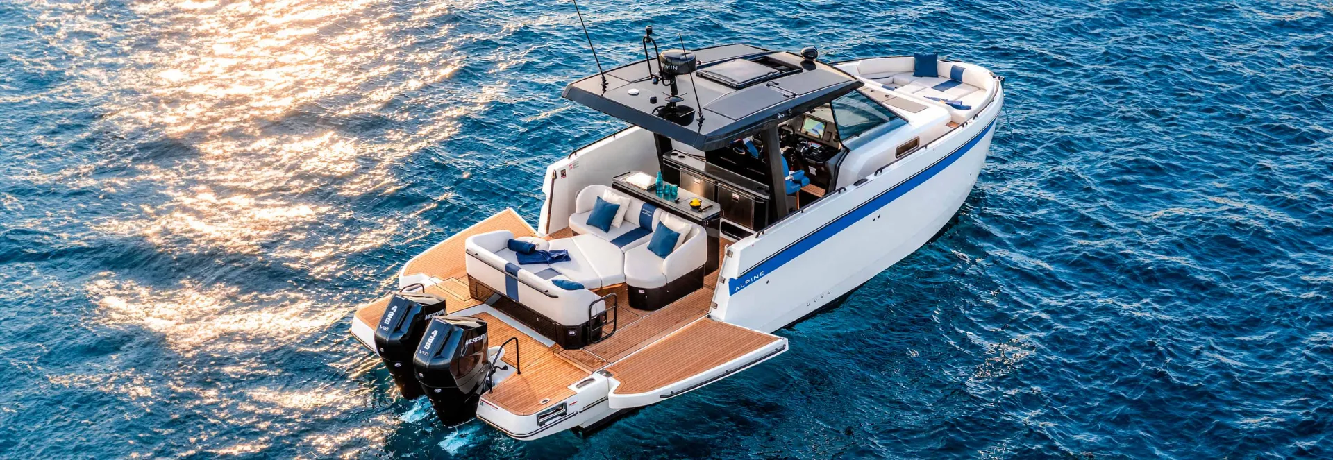 motor-yacht-gran-turismo-40-open-slider-3280x1132.jpg